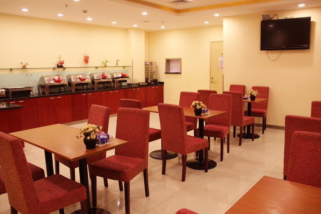 Hanting Hotel Changchun Qimao City Rum bild